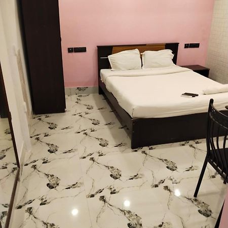 Hotel Ucs Kolkata Ngoại thất bức ảnh