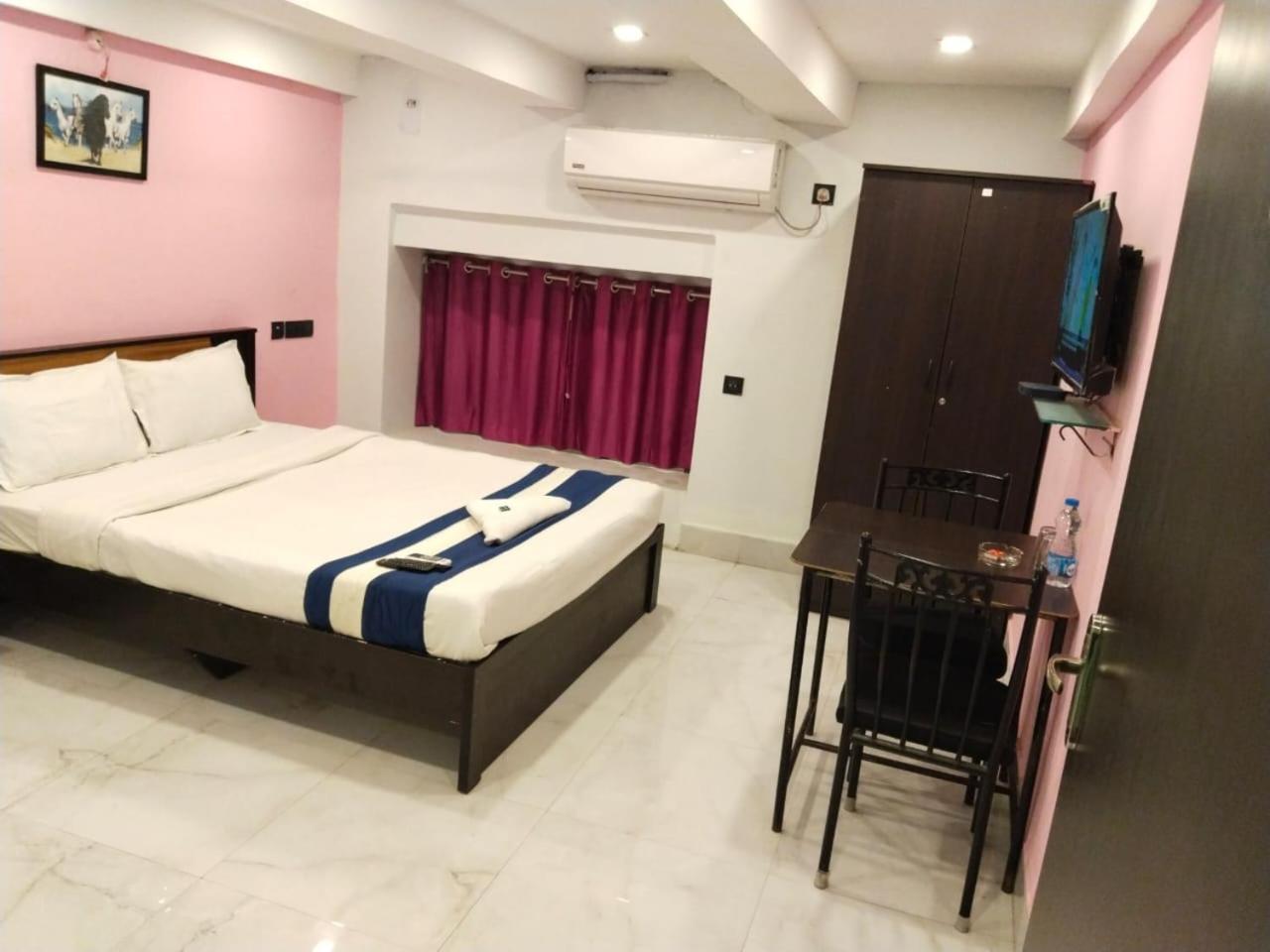 Hotel Ucs Kolkata Ngoại thất bức ảnh